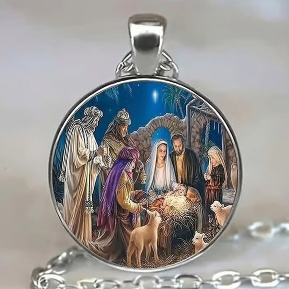 Silver NATIVITY SCENE Christmas Religious Pendant Necklace - Picture 1 of 3